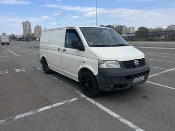 Авто Volkswagen Transporter 2008 № 8706821