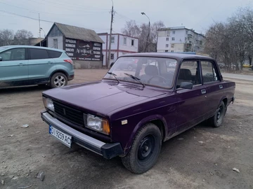 Авто ВАЗ 2105 1999 № 8707096