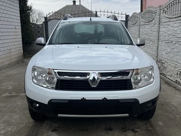 Авто Renault Duster 2010 № 8707181