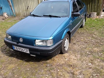 Авто Volkswagen Passat Sedan 1991 № 8707185