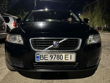 Авто Volvo V50 2009 № 8707269