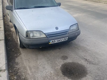 Авто Opel Omega 1988 № 8707278
