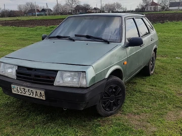 Авто ВАЗ 2109 1990 № 8707465