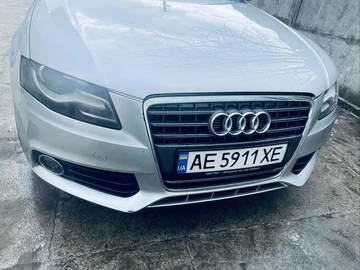 Авто Audi A4 2010 № 8707510