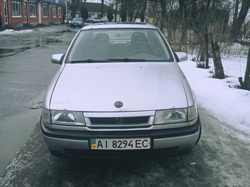 Авто Opel Vectra 1990 № 8707609