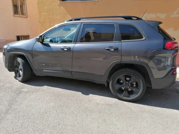 Авто Jeep Cherokee 2017 № 8707610