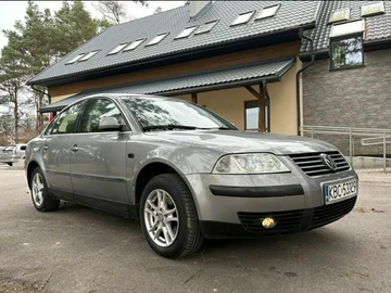 Авто Volkswagen Passat Sedan 2003 № 8707662