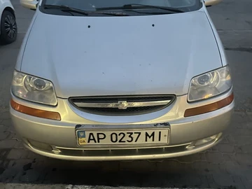 Авто Chevrolet Aveo 2005 № 8707702