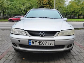 Авто Opel Vectra 1999 № 8707705