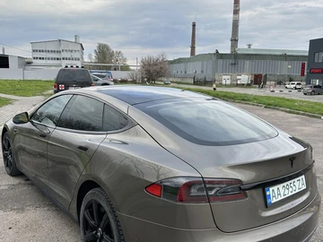 Авто Tesla Model S 2015 № 8707786