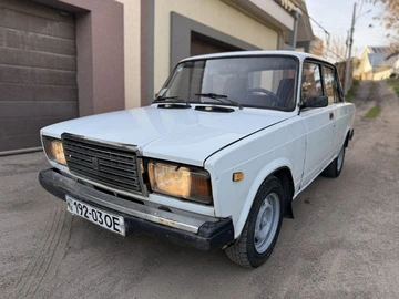 Авто ВАЗ 2107 1998 № 8707813