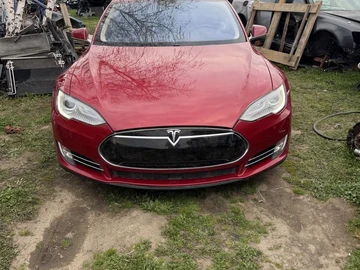 Авто Tesla Model S 2014 № 8708136