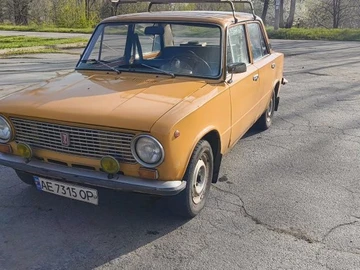 Авто ВАЗ 2101 1977 № 8708163