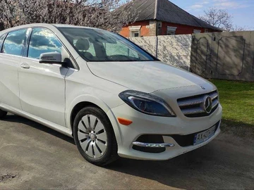 Авто Mercedes 250 2014 № 8708401