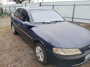 Авто Opel Vectra 1996 № 8708434