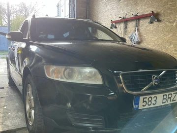 Авто Volvo V50 2008 № 8708438