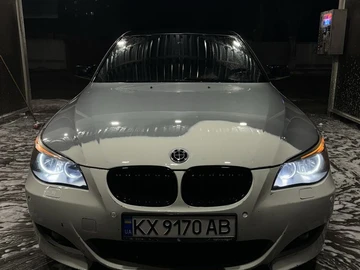 Авто BMW 5 Серия 2004 № 8708487