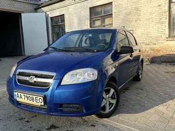 Авто Chevrolet Aveo 2011 № 8708661