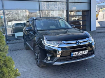 Авто Mitsubishi Outlander 2017 № 8708666