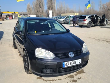Авто Volkswagen Golf 2004 № 8708745
