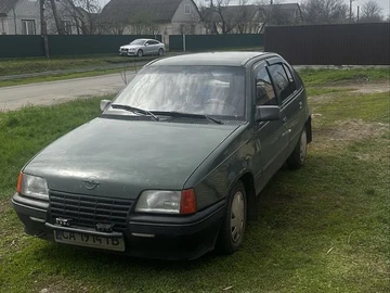 Авто Opel Kadett 1987 № 8708748