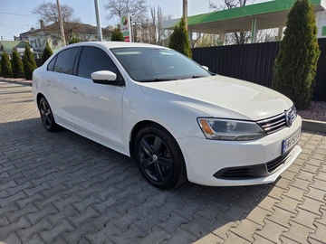 Авто Volkswagen Jetta 2012 № 8708775