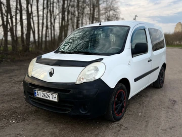 Авто Renault Kangoo Passenger 2010 № 8708781
