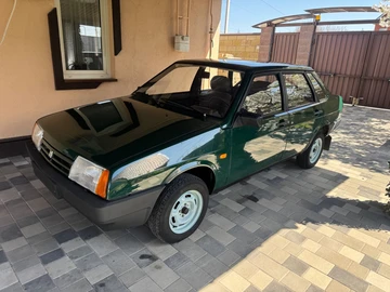 Авто ВАЗ 21099 1997 № 8708897