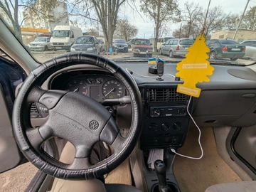 Авто Volkswagen Polo 1997 № 8708965