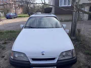 Авто Opel Omega 1992 № 8708901