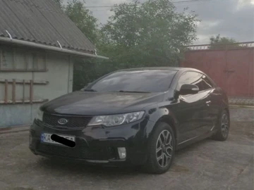 Авто KIA Cerato Forte  2010 № 8709004