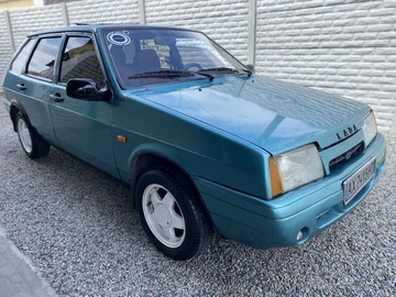 Авто ВАЗ 2109 1998 № 8708990