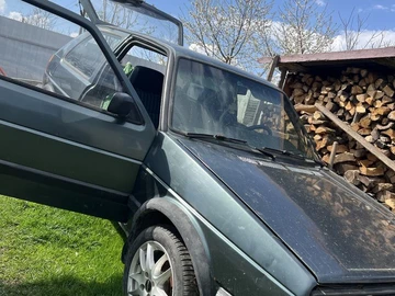 Авто Volkswagen Golf 1987 № 8709122