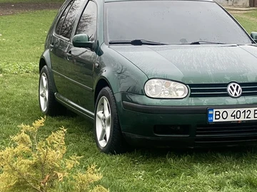 Авто Volkswagen Golf 1999 № 8709125