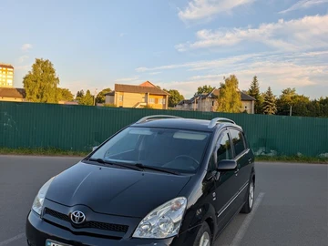 Авто Toyota Corolla Verso 2005 № 8709154