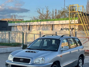 Авто Hyundai Santa Fe 2000 № 8709182