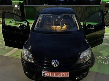 Авто Volkswagen Golf Plus 2006 № 8709333