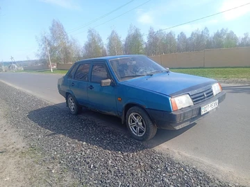 Авто ВАЗ 21099 1999 № 8709338