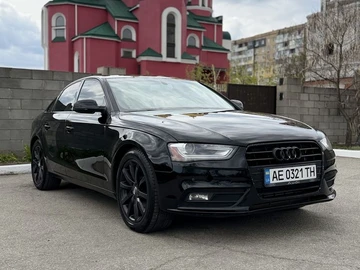 Авто Audi A4 2013 № 8904630