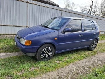 Авто Volkswagen Polo 1999 № 8709363