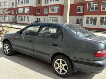 Авто Toyota Carina E 1992 № 8709431