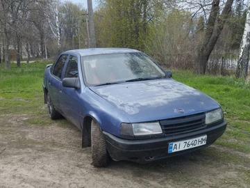 Авто Opel Vectra 1989 № 8709436