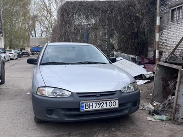 Авто Mitsubishi Colt 1997 № 8709454