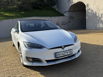 Авто Tesla Model S 2018 № 8709523