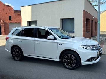 Авто Mitsubishi Outlander 2018 № 8709595
