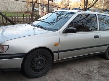 Авто Nissan Sunny 1993 № 8709612