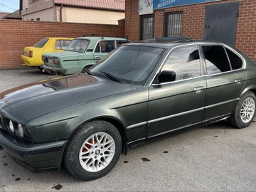 Авто BMW 5 Серия 1989 № 8709765