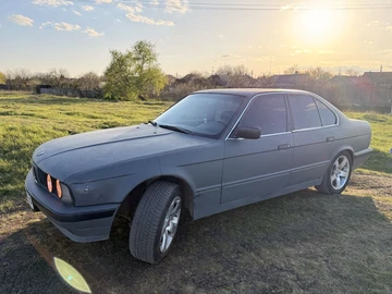 Авто BMW 5 Серия 1992 № 8709784