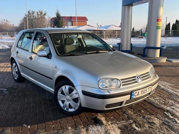 Авто Volkswagen Golf 2003 № 8709825