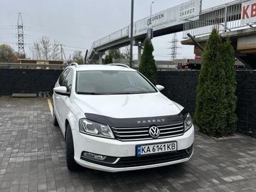 Авто Volkswagen Passat Variant 2013 № 8709934